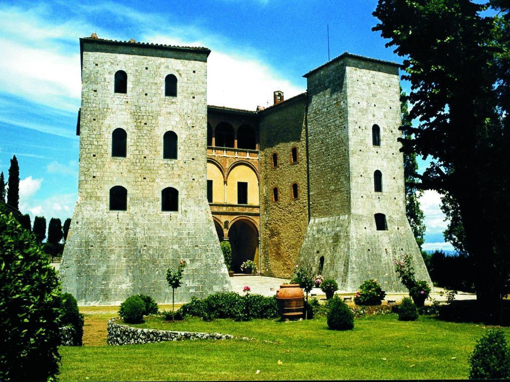 Castello Di Grotti Guest House Corsano  Phòng bức ảnh