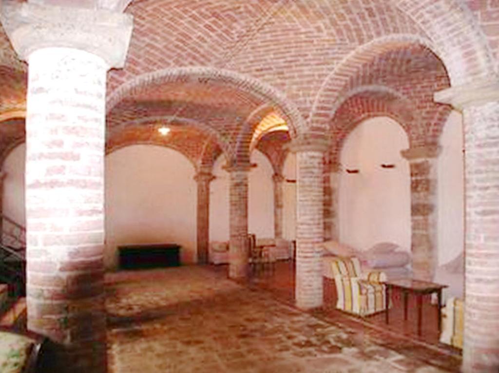 Castello Di Grotti Guest House Corsano  Phòng bức ảnh